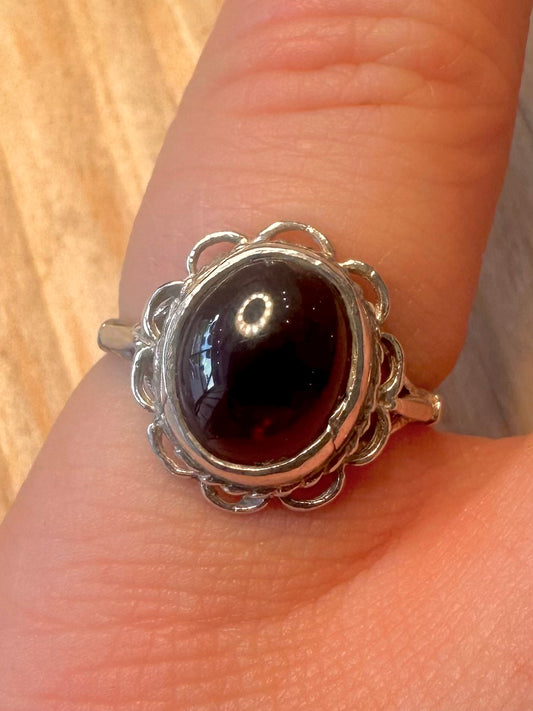 Vintage Garnet 925 Silver Size M Ring