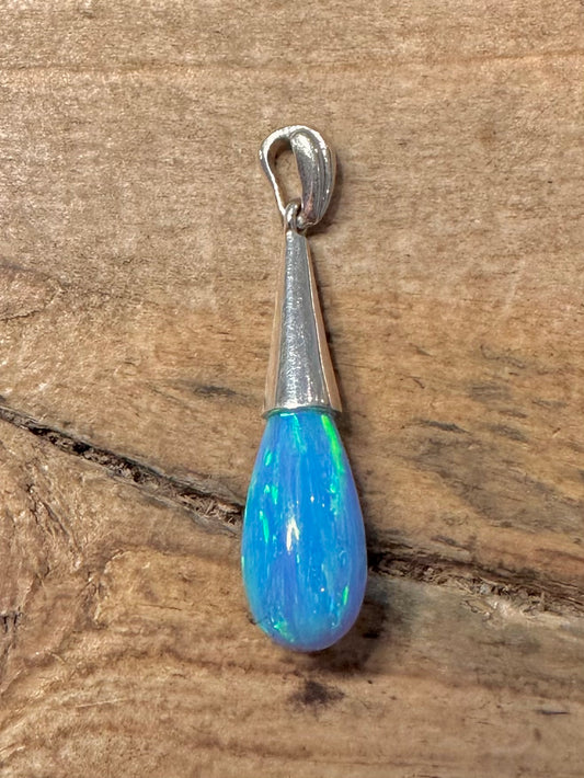 Modern 2020 Blue Opal 925 Silver Pendant
