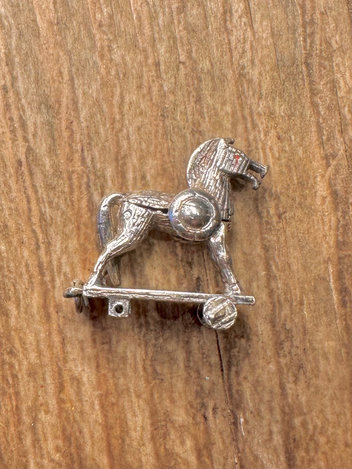 Vintage Trojanisches Pferd Rot Emaille 925 Sterling Silber Charm Anhänger