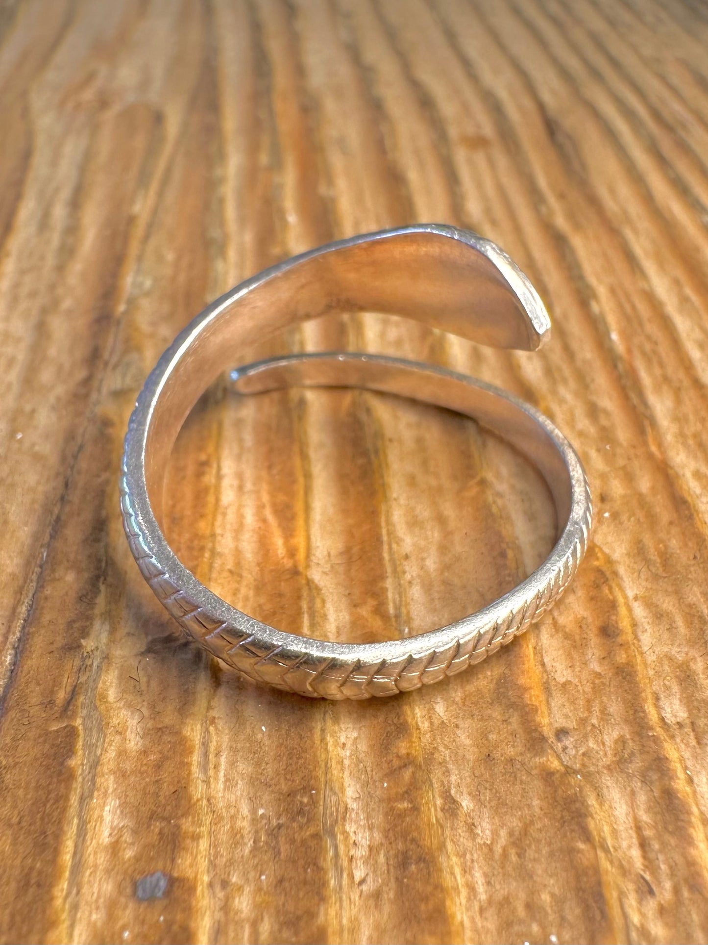 Snake Textured Wrapped 925 Sterling Silver Size S Ring