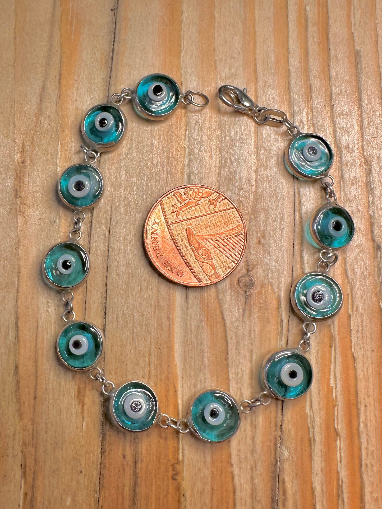 Vintage Evil Eye Link 900 Silver 7.5 inch Bracelet