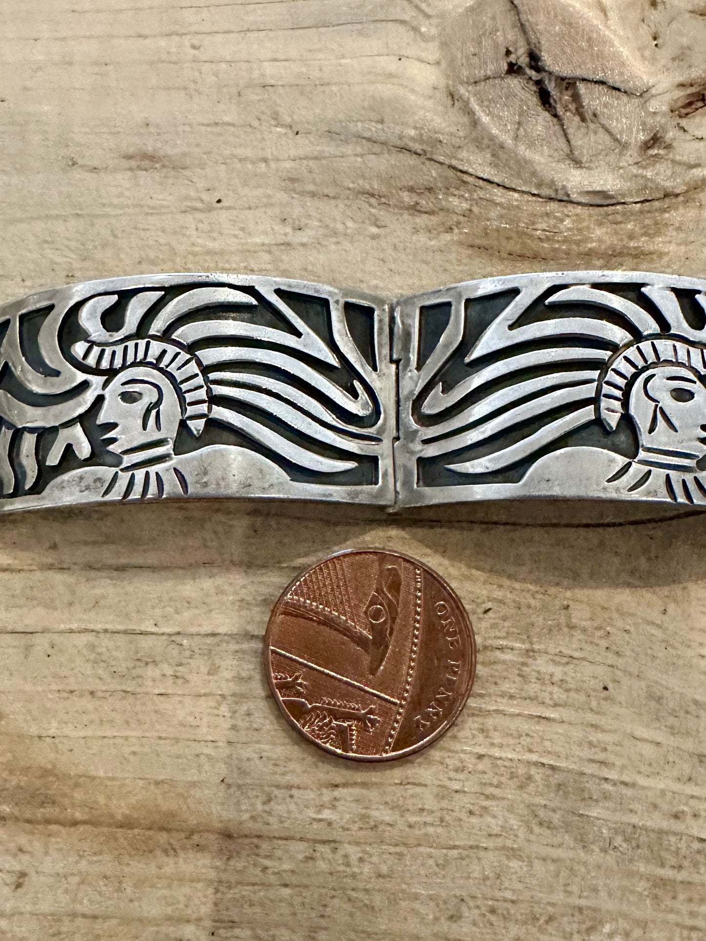 Vintage Warrior Panel Taxco 925 Sterling Silver 6.5 inch Bracelet