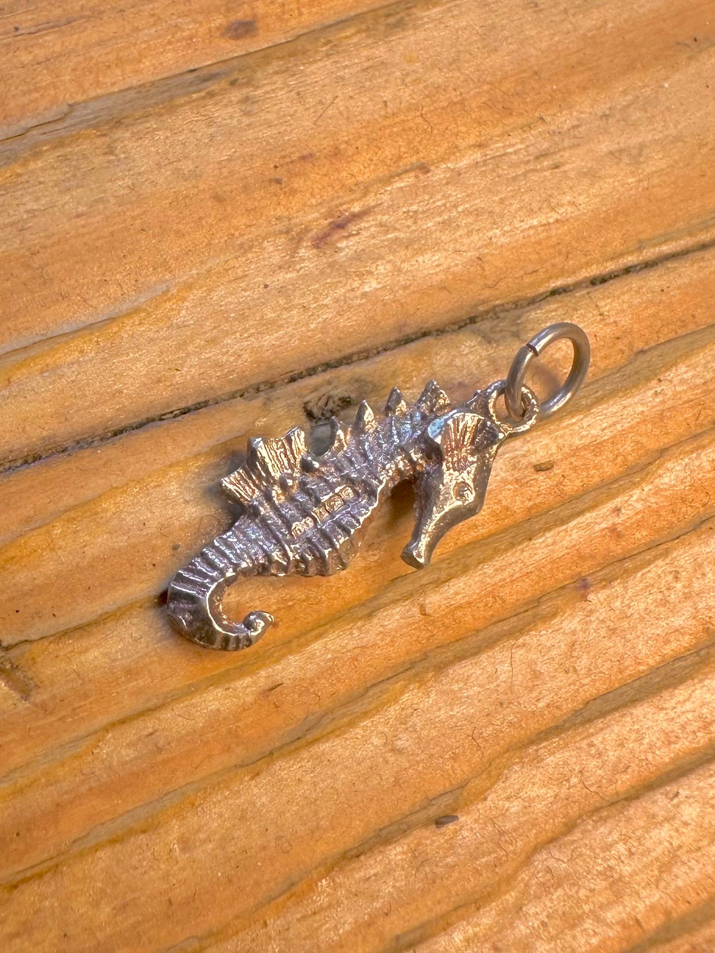 Seahorse 1980 Textured 925 Sterling Silver Charm Pendant