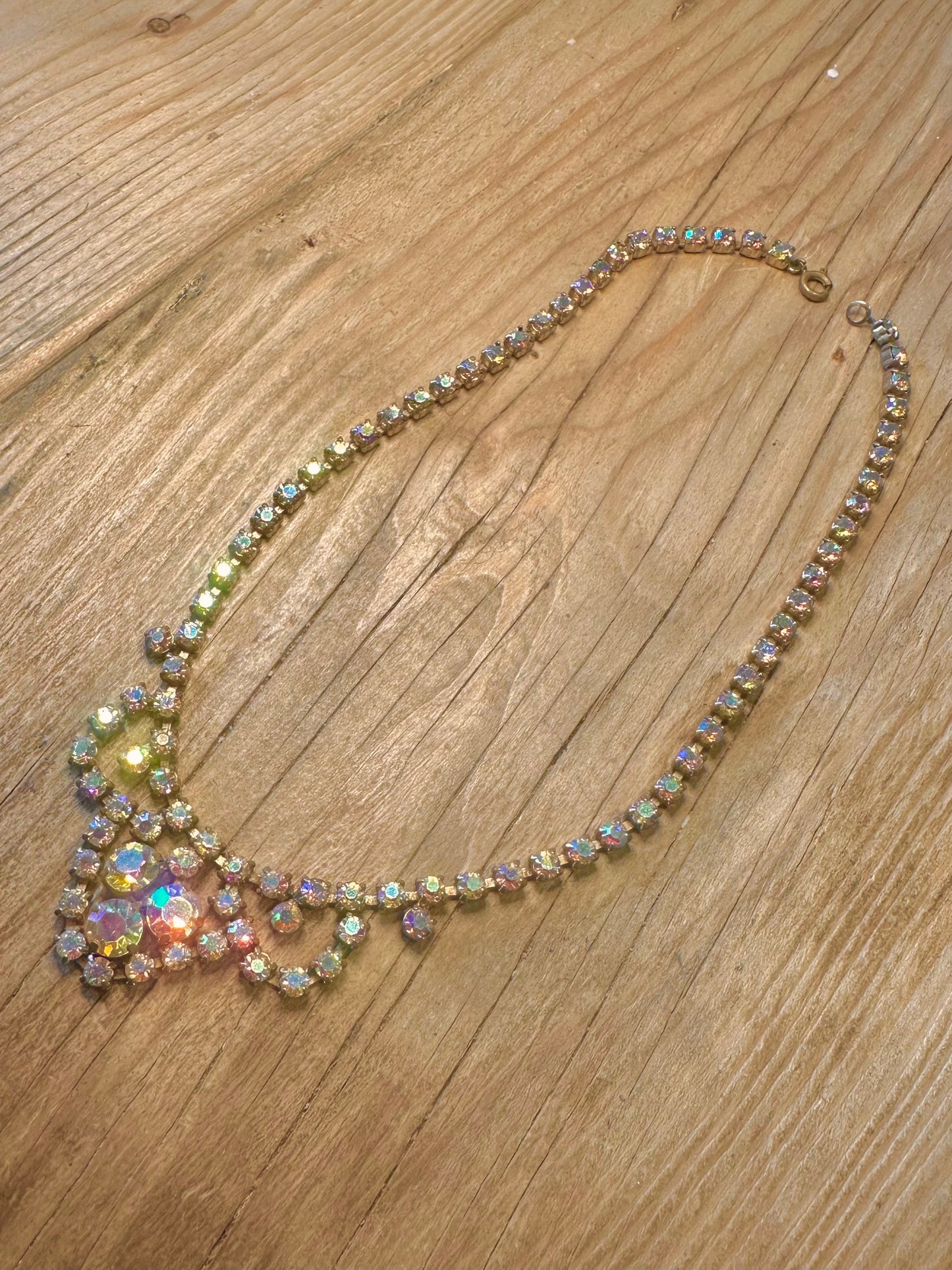 Vintage 1950’s Aurora Borealis Rhinestone Gold Tone 16 inch Costume Necklace