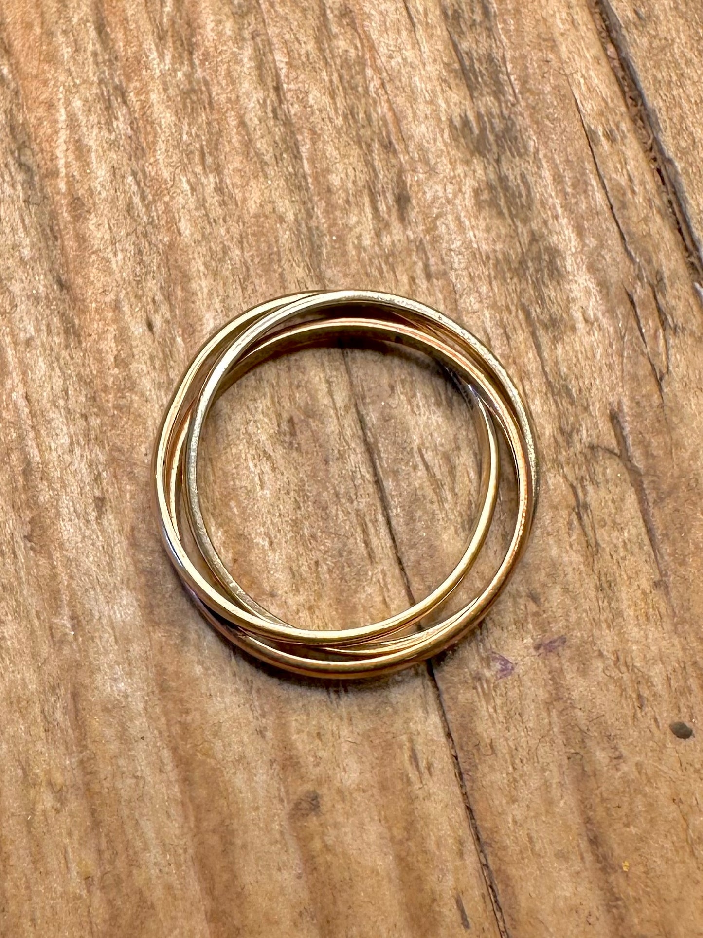9 Karat Gold Rosé Gelb Weiß Russischer Bandring Größe L1/2