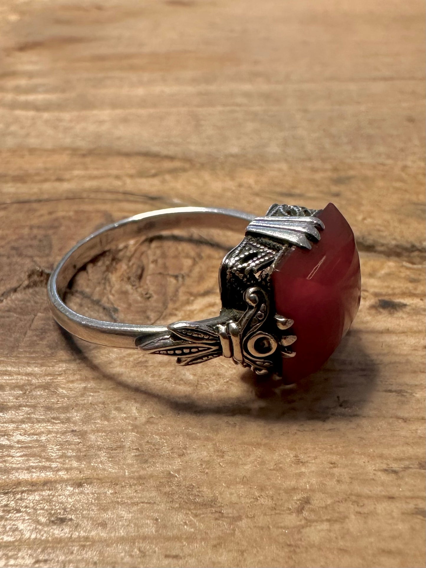 Vintage Carnelian Ornate Signet 925 Silver Size O Ring