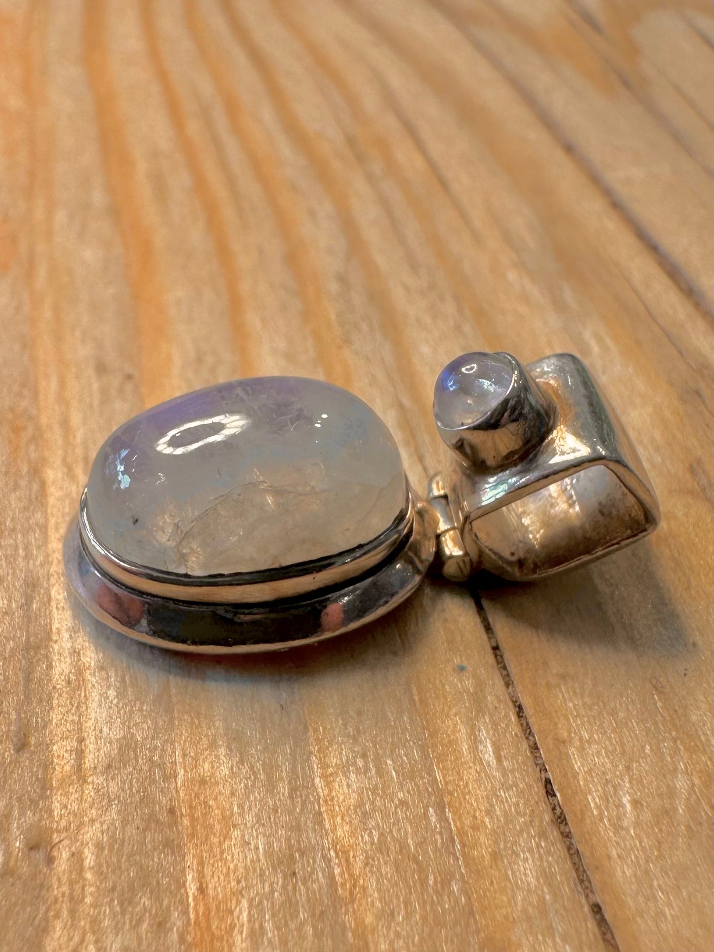 Vintage Moonstone Oval 925 Silver Pendant