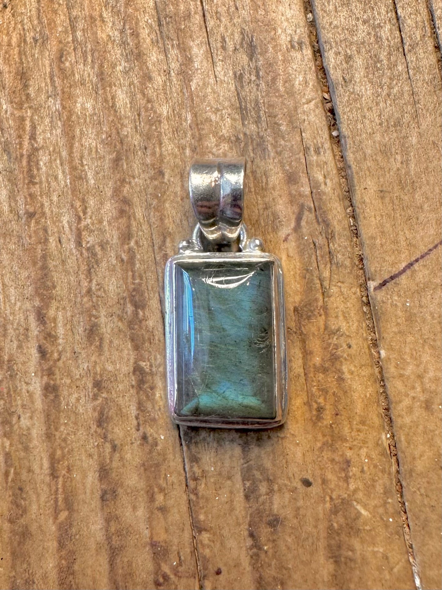 Labradorite Rectangle 925 Sterling Silver Pendant