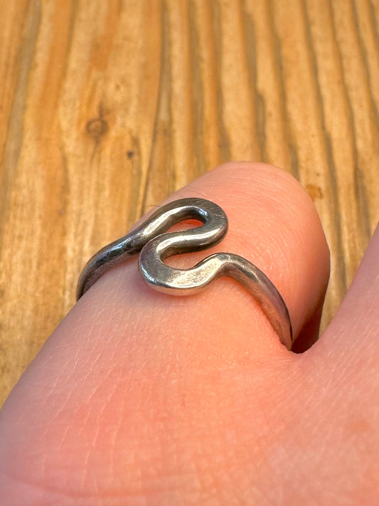 Minimalist Swirl 1962 Scottish 925 Sterling Silver Size N Ring