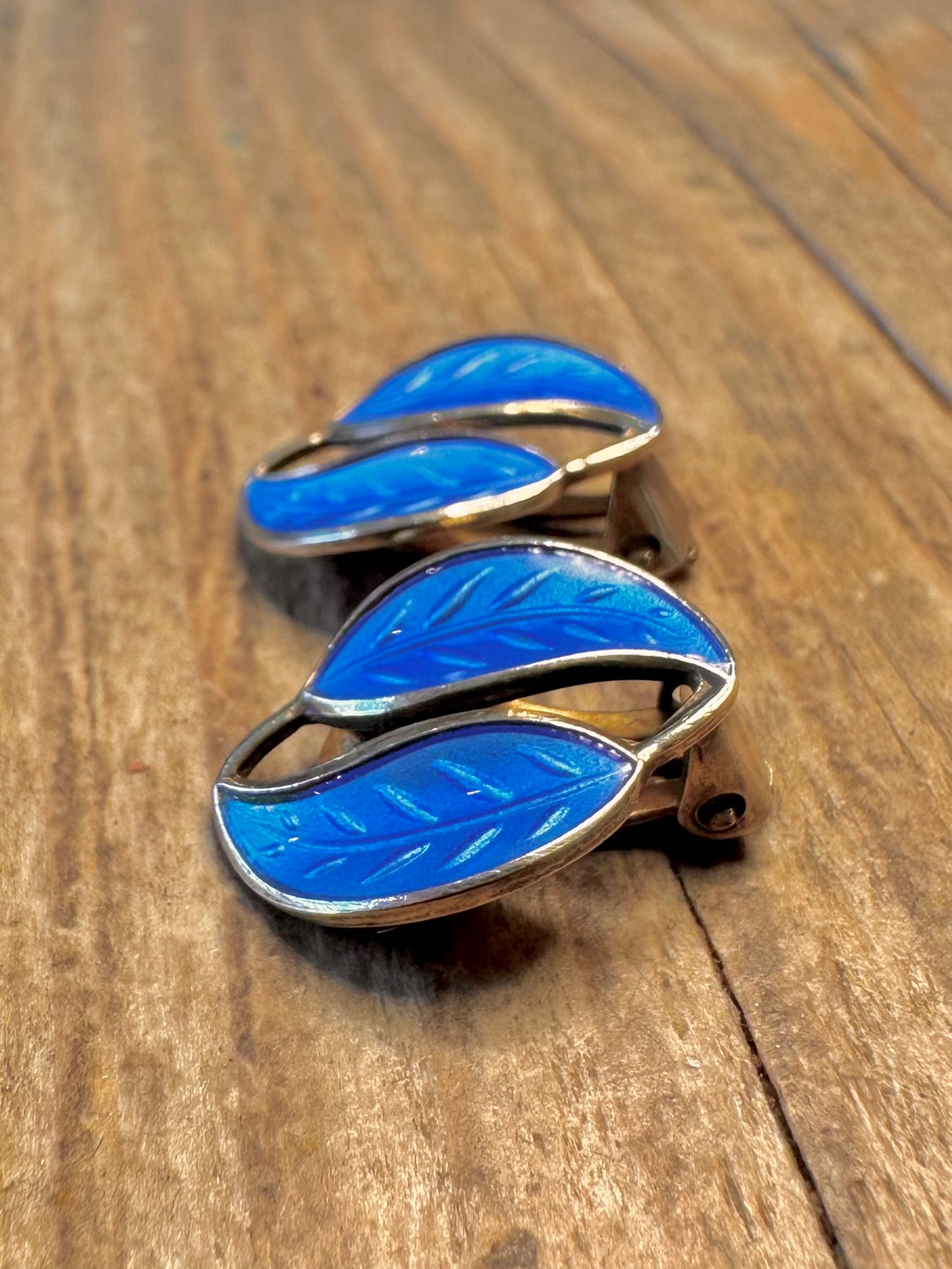 David Anderson Norwegian Blue Guilloche Enamel Clip On 925 Sterling Silver Earrings