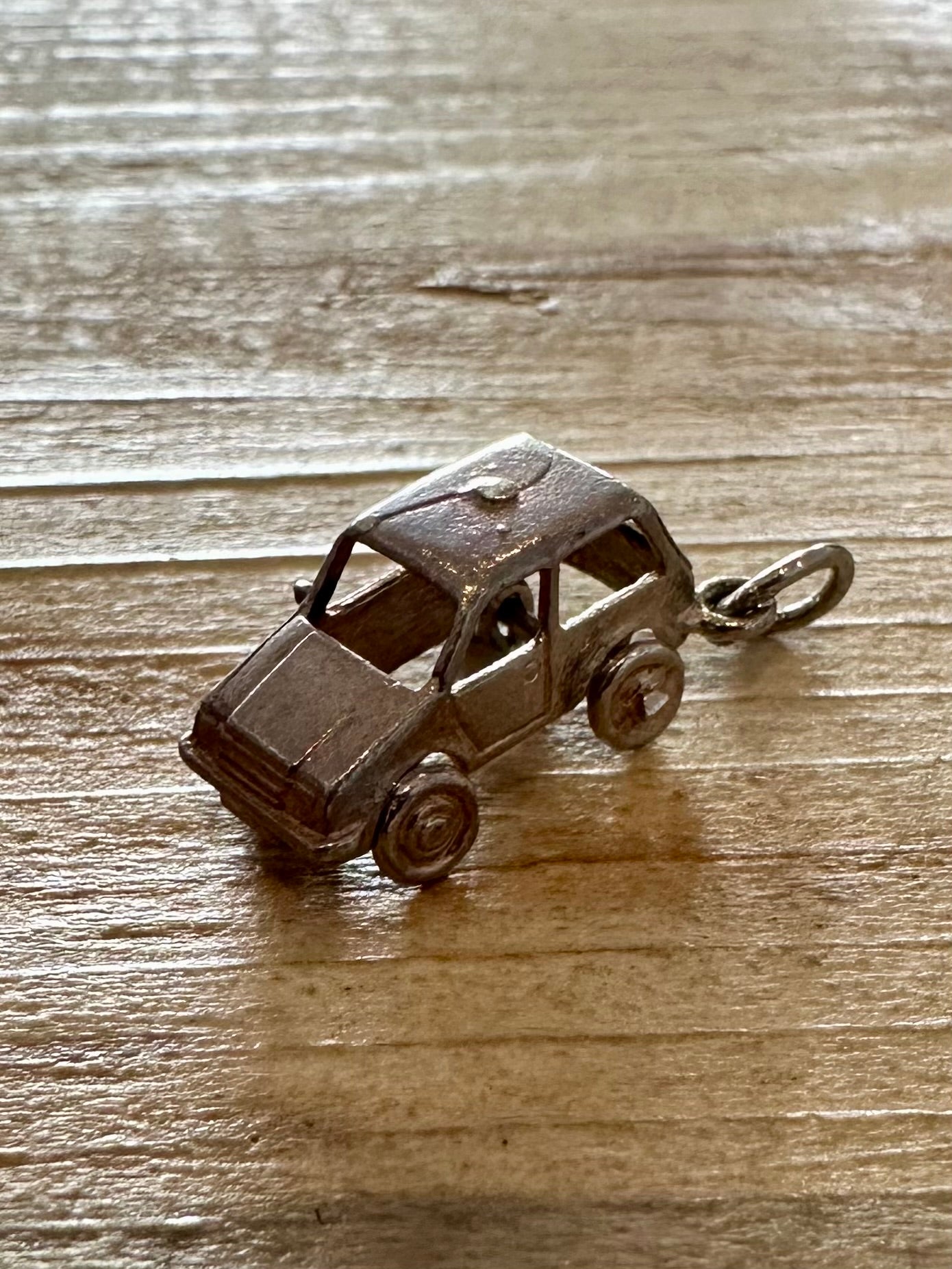 Vintage Small Classic Car Wheels Move 925 Silver Charm Pendant