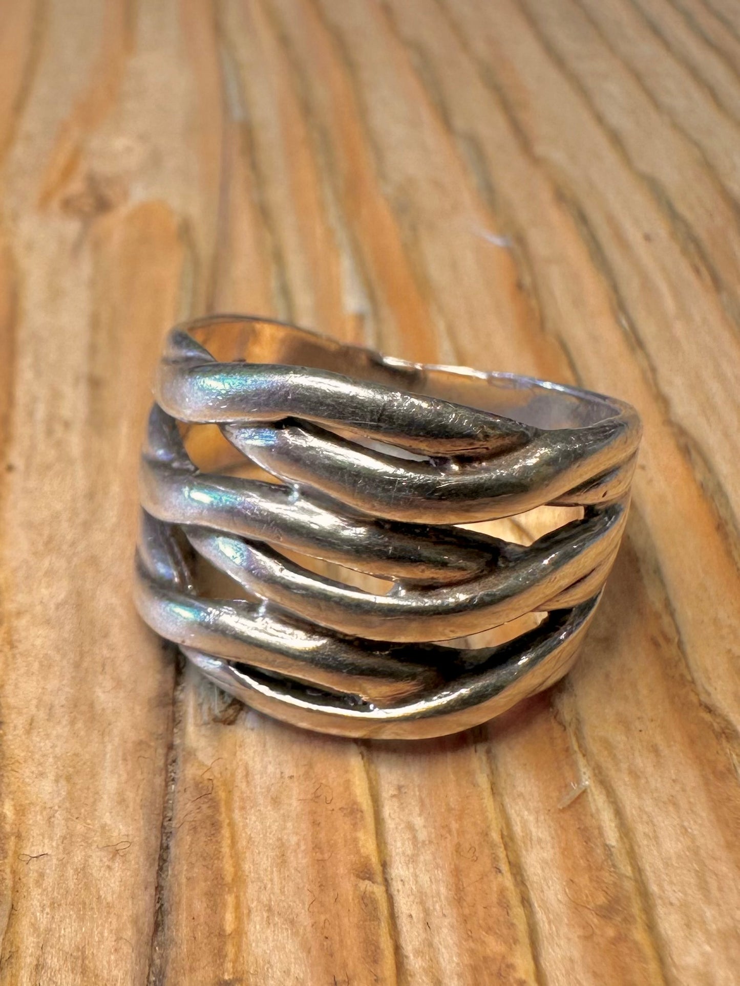 Modernistischer gewellter Ring aus 925er Sterlingsilber, Größe L1/2