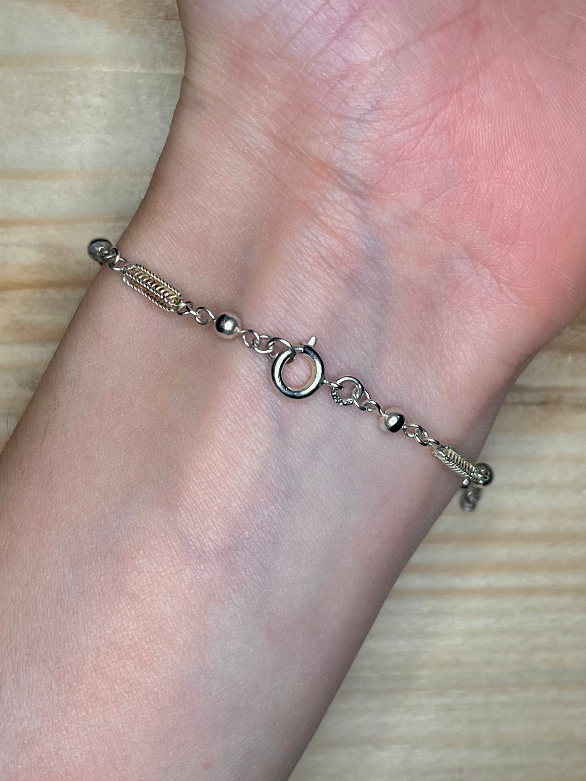 Delicate Filigree Bar and Ball Link 925 Sterling Silver 8 Inch Bracelet