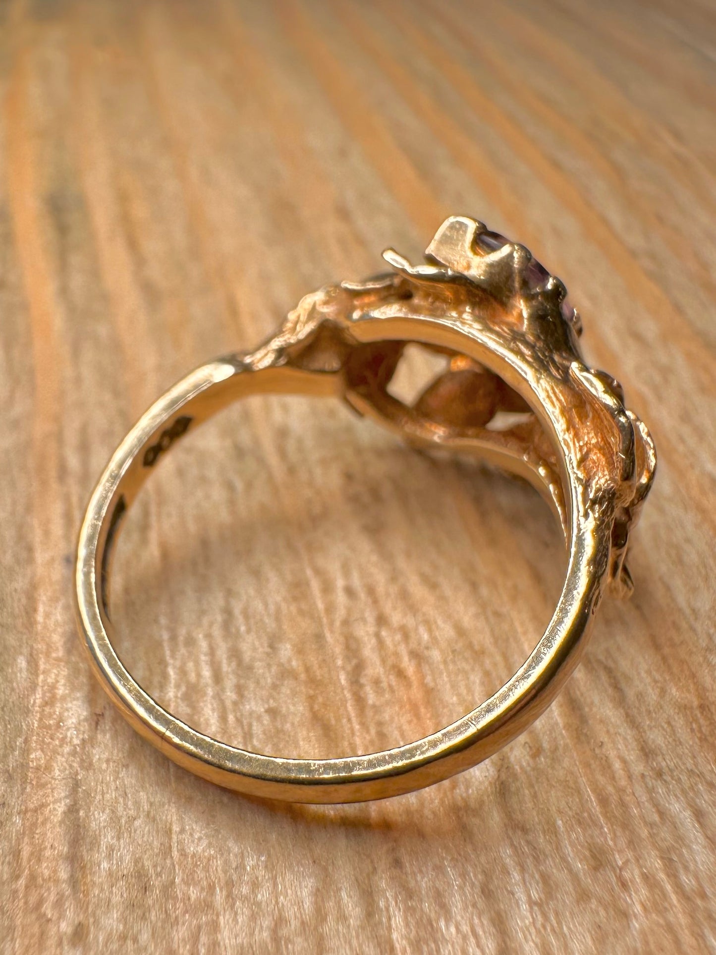 Vintage 1980 9ct Gold Amethyst Leaf Size N1/2 Ring