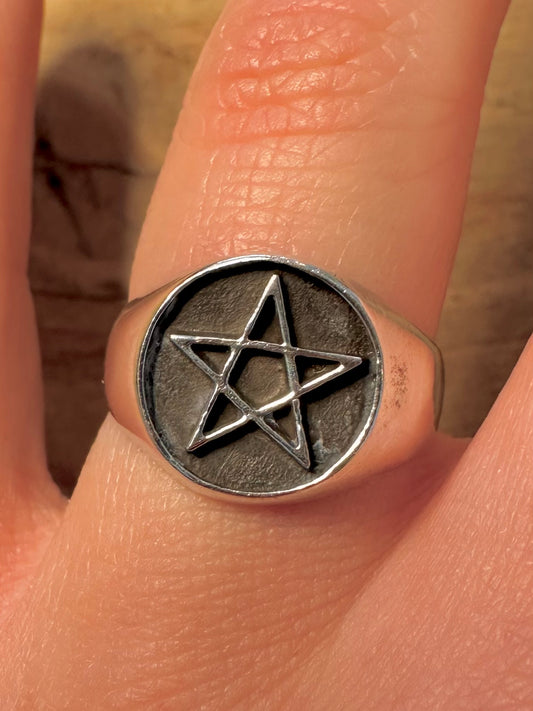 Vintage Pentagram Signet 925 Silver Size R Ring