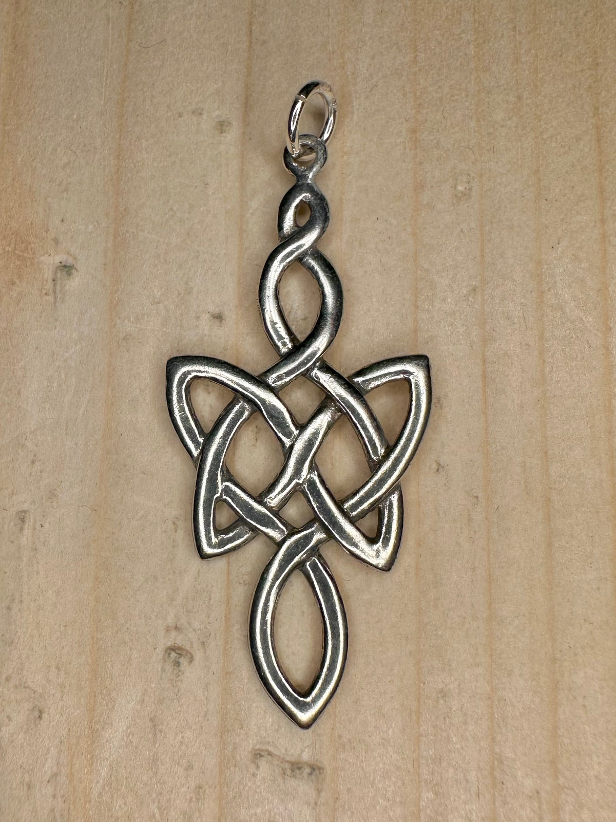 Celtic Knot 925 Sterling Silver Pendant