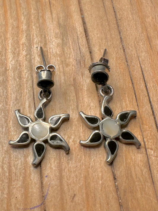 Vintage Mother of Pearl Onyx Metal Earrings