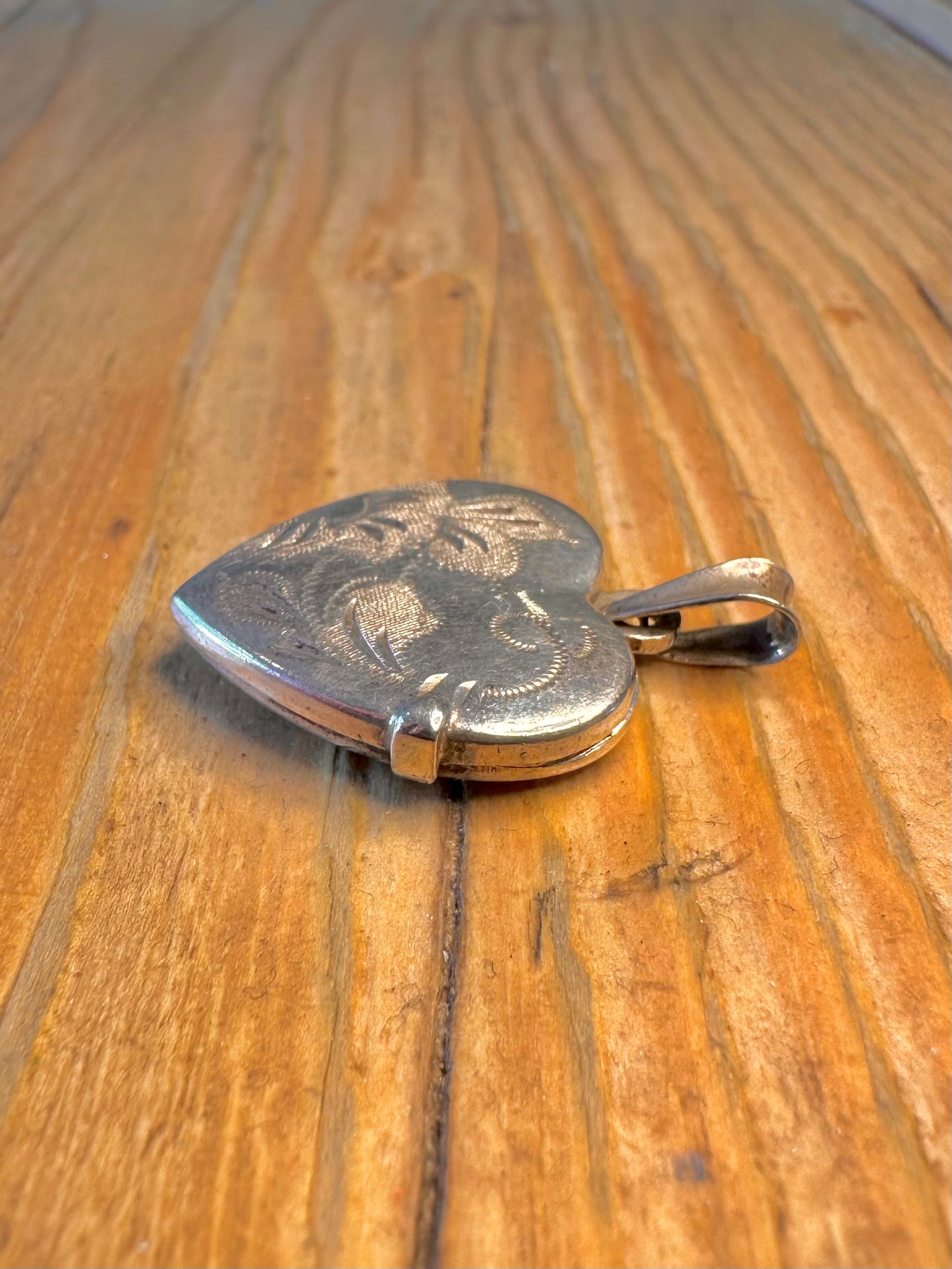 Heart Floral Engraved Locket 835 Silver Pendant