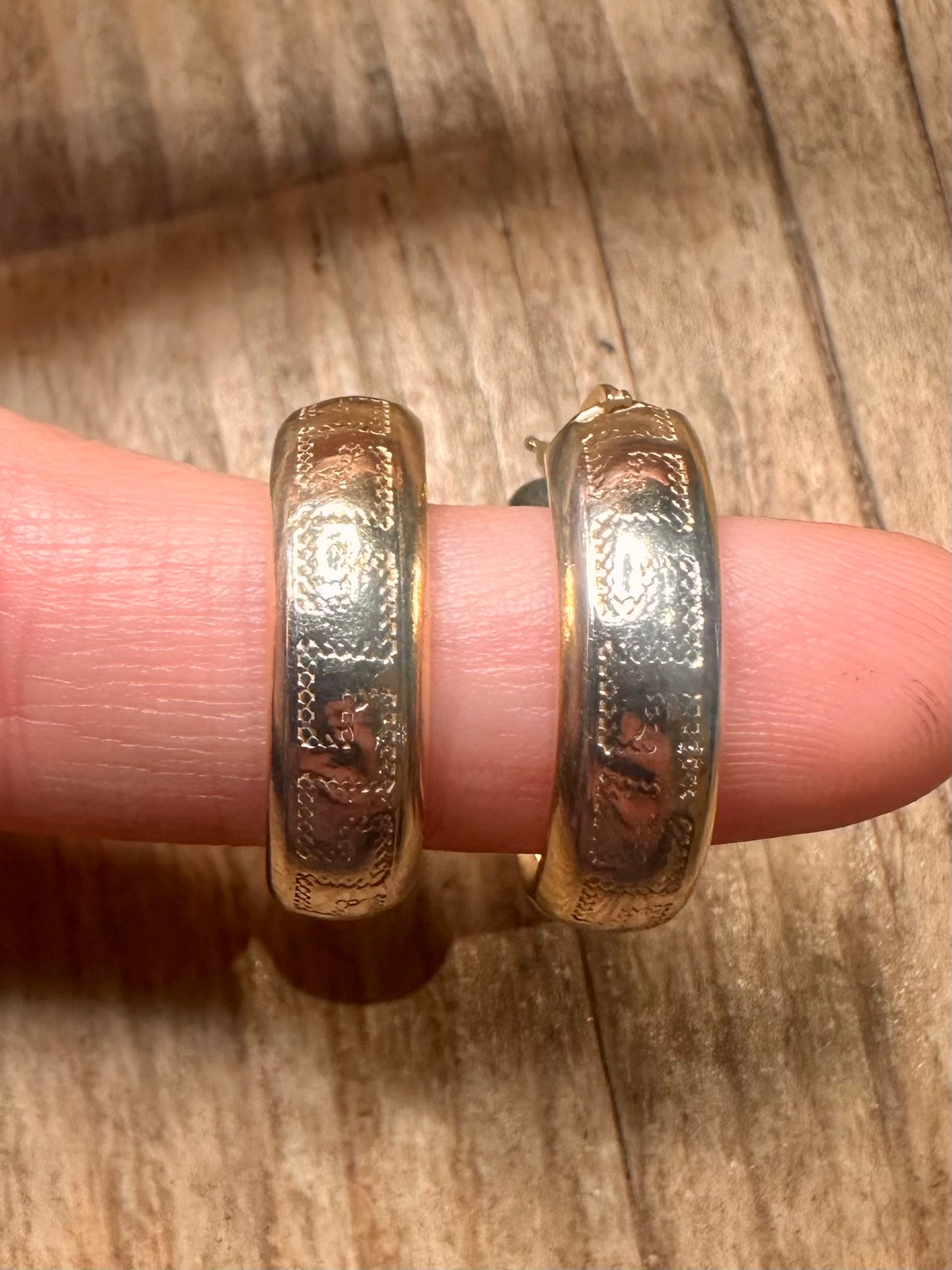 Vintage Greek Key Chunky Italy Hoop Gold on 925 Sterling Silver Earrings