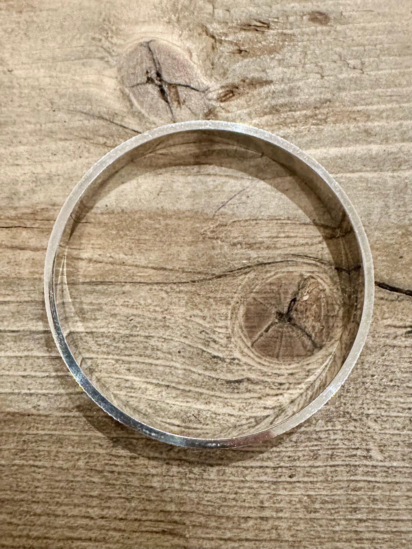 Vintage 1992 Bark Effect Arrow Solid 925 Silver Bangle