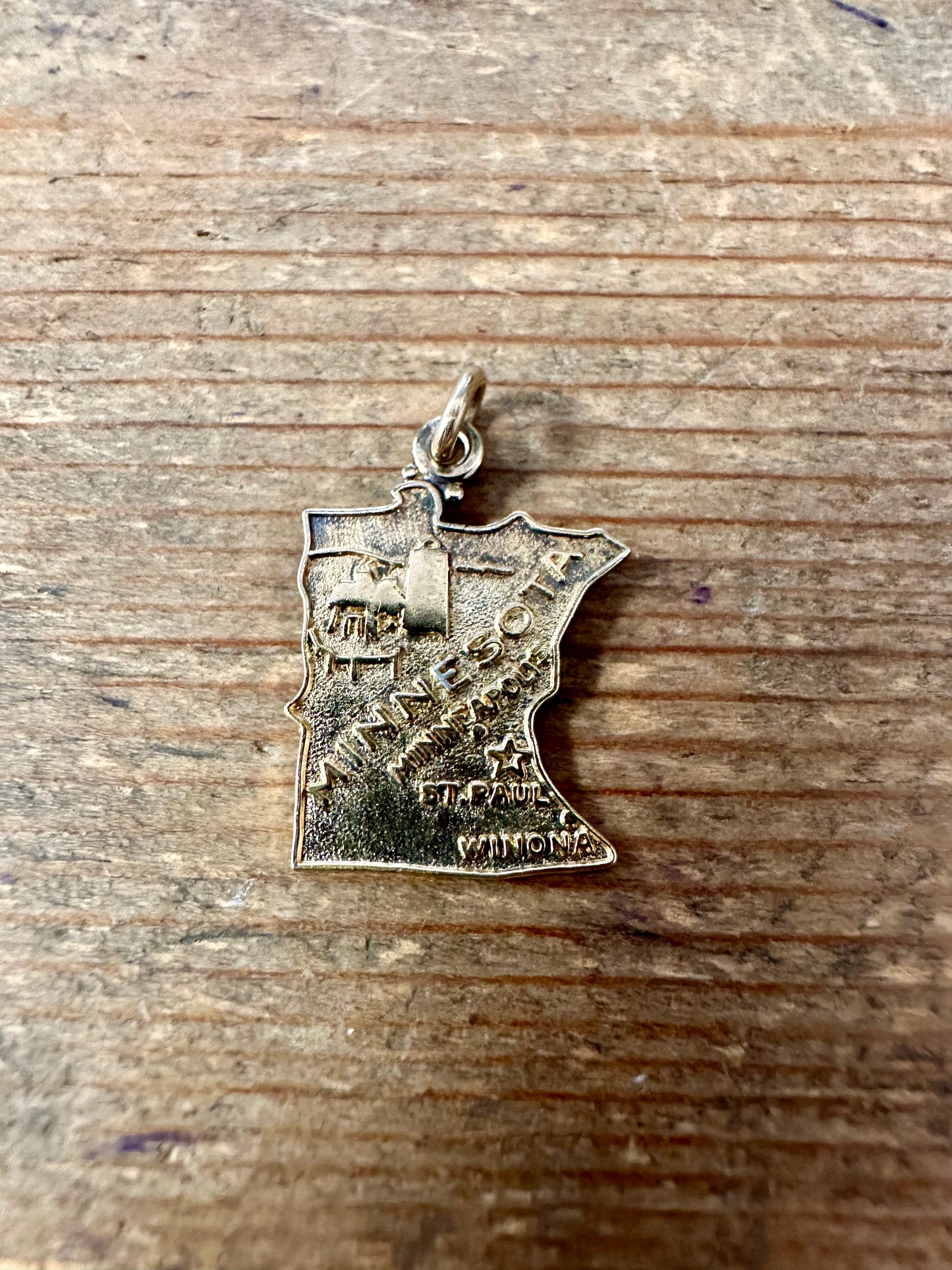 Vintage Minnesota Gold on 925 Silver Pendant