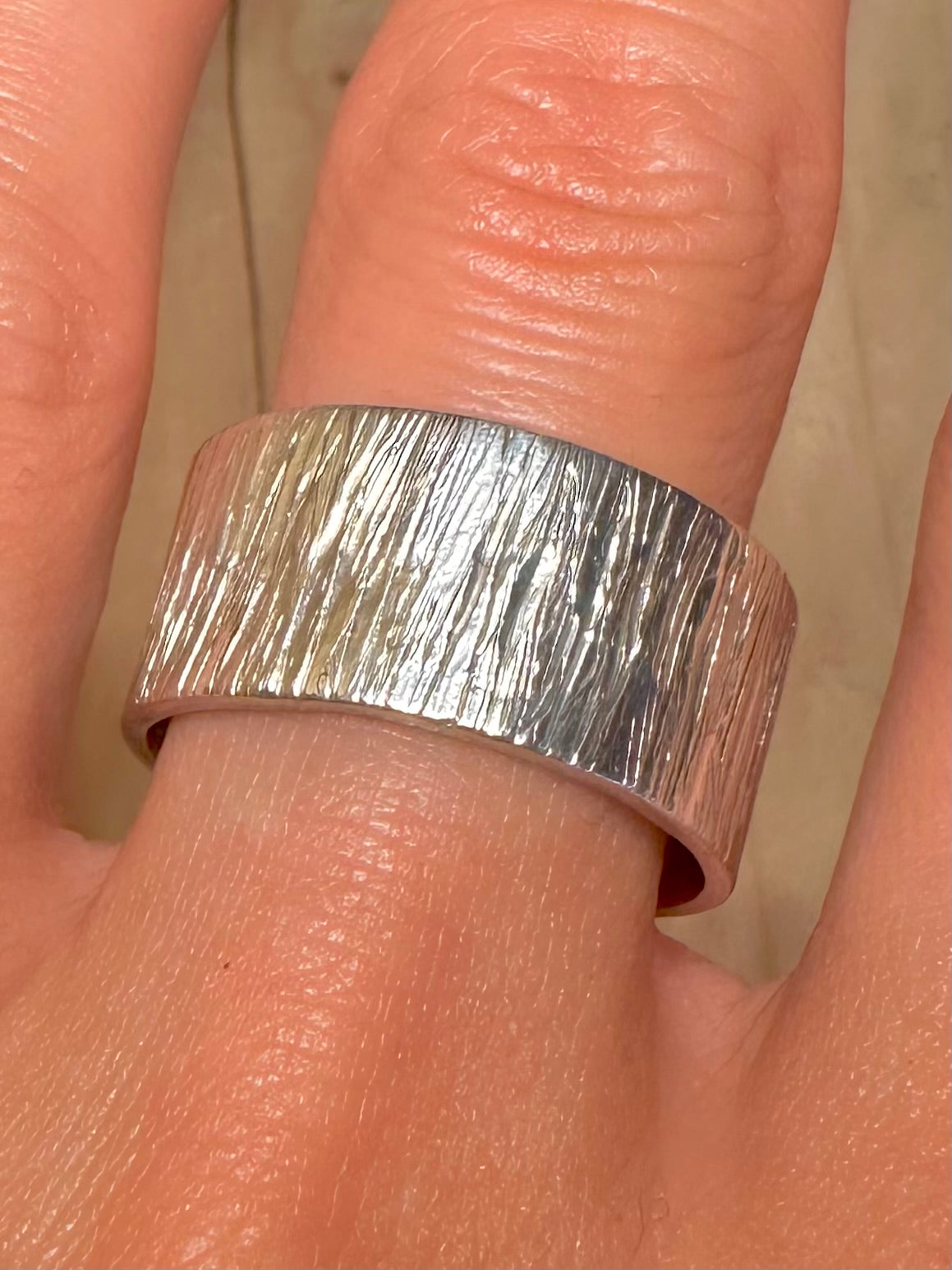 Chunky Bark Effect Band 925 Sterling Silver Size T Ring