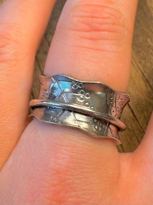 Wavy Band Decorative Spinner 925 Sterling Silver Size U1/2 Ring