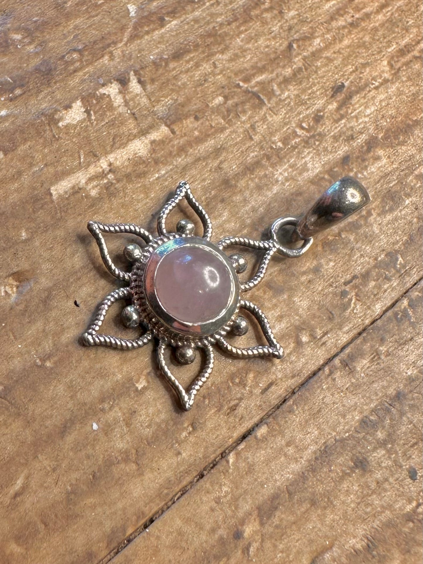 Rose Quarts Floral 925 Sterling Silver Pendant