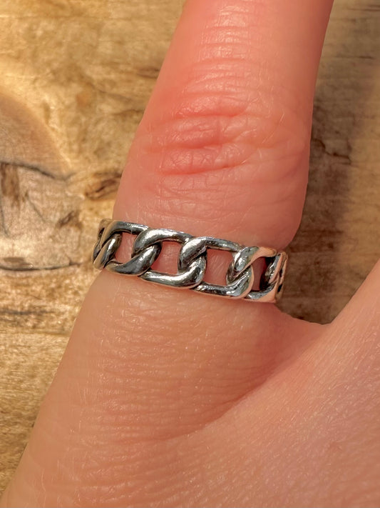 Vintage Cable Style 925 Silver Size K Ring