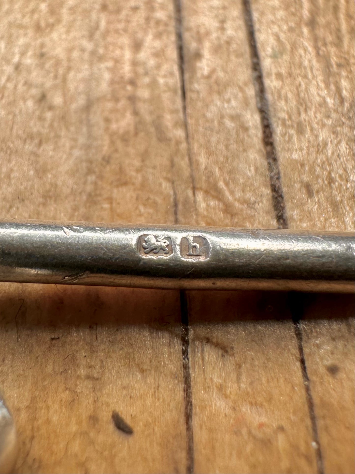 Antique 1907 Graduated Curb Chain T Bar Albert Clasp 925 Sterling Silver 8 inch Bracelet