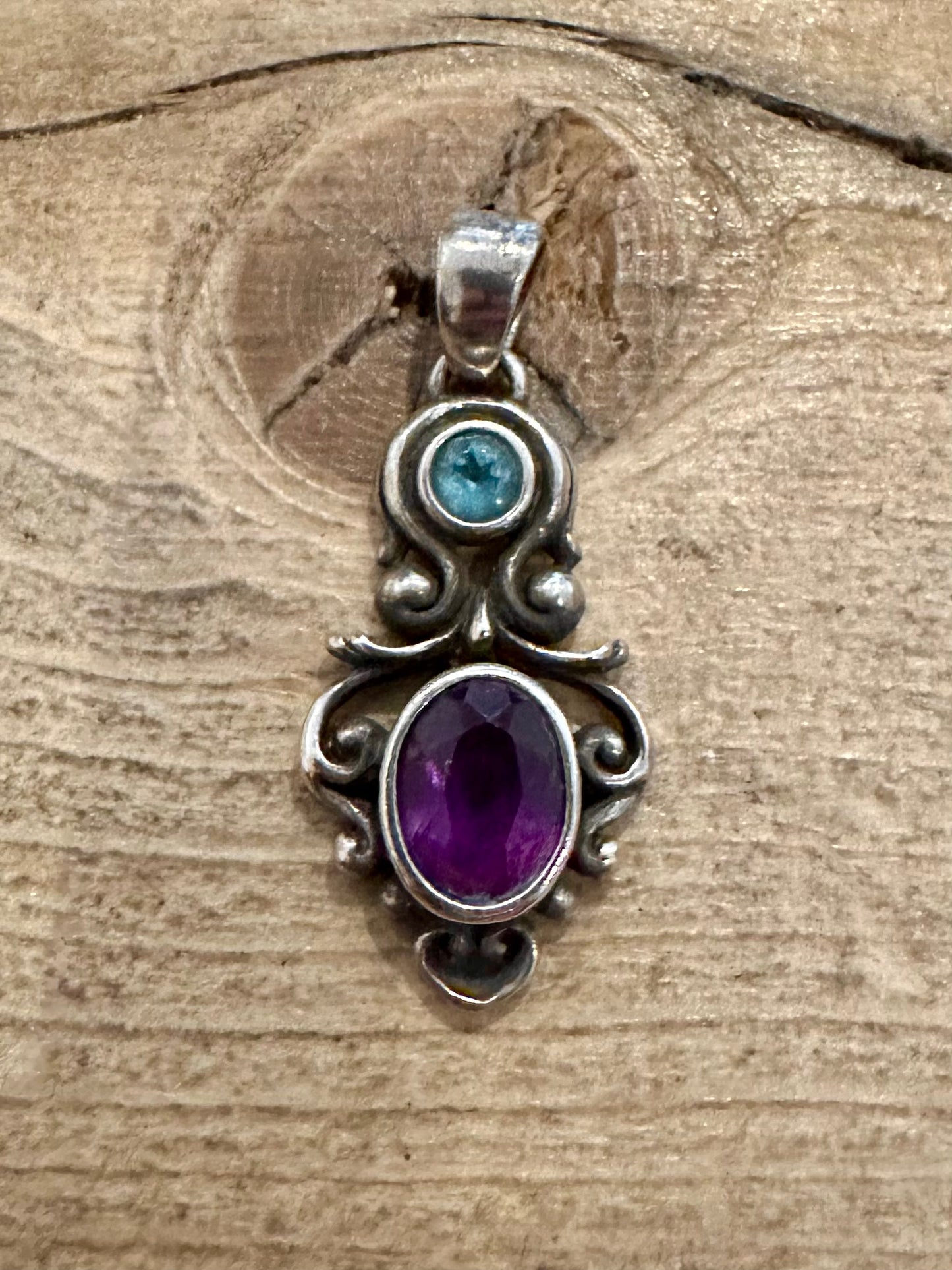 Vintage Blue and Purple Ornate 925 Silver Pendant