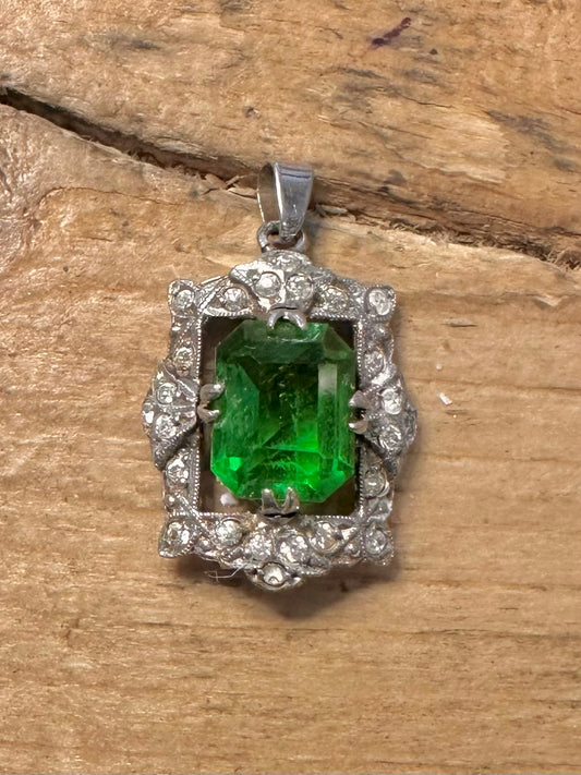 Vintage Green and White Stone Art Deco 925 Silver Pendant