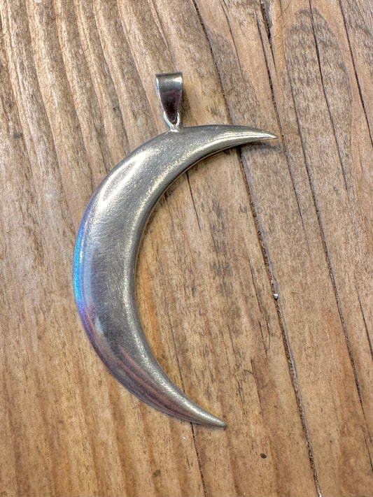 Großer Halbmond-Anhänger aus 925er Sterlingsilber