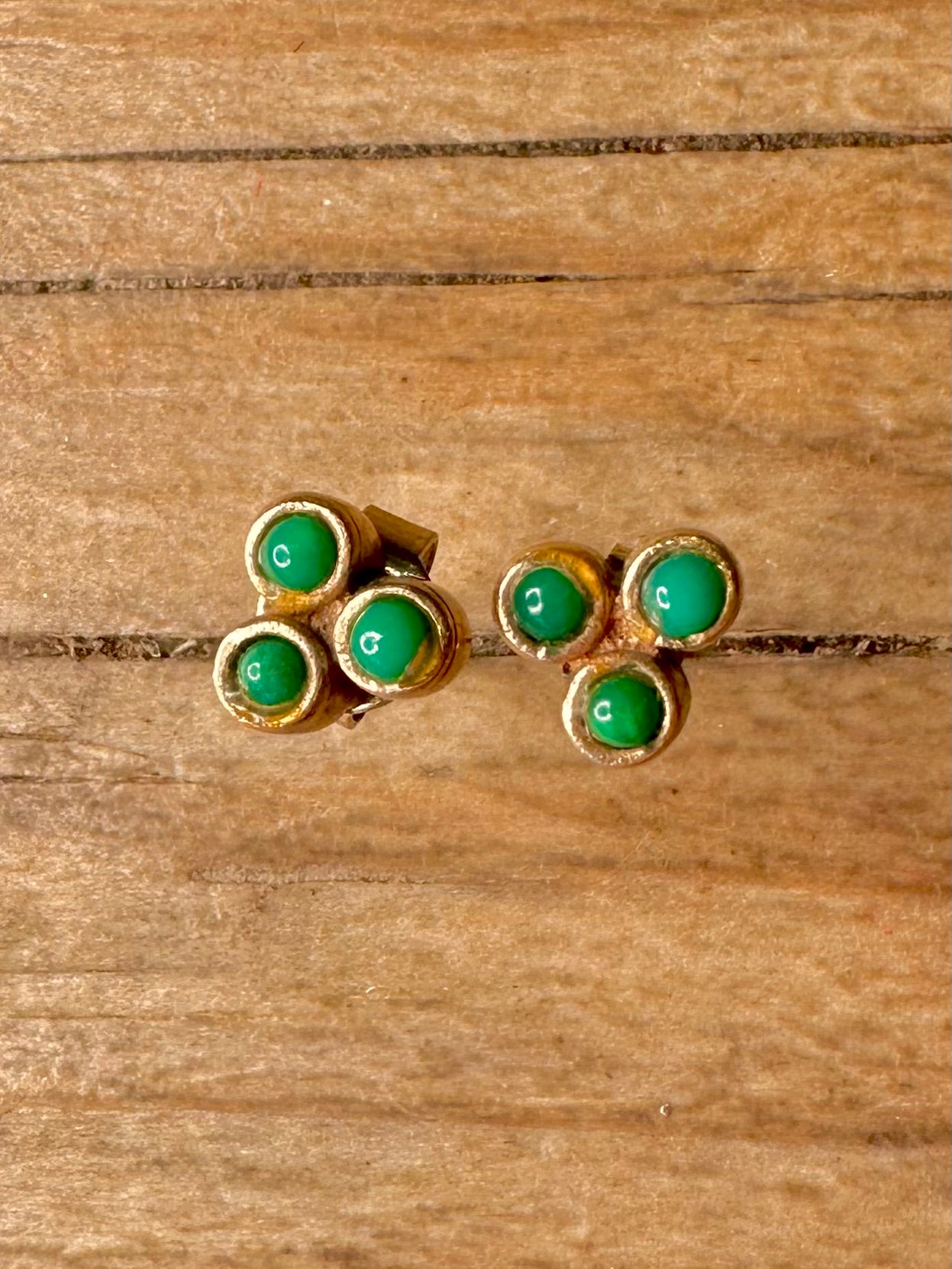 Vintage 1981 9ct Gold Green Blue Trio Stud Earrings