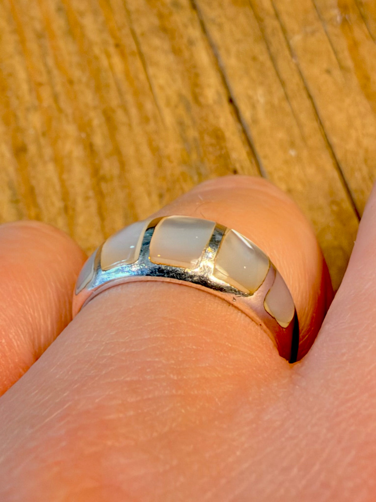 Mother of Pearl Inlay Dome 925 Sterling Silver Size P1/2 Ring