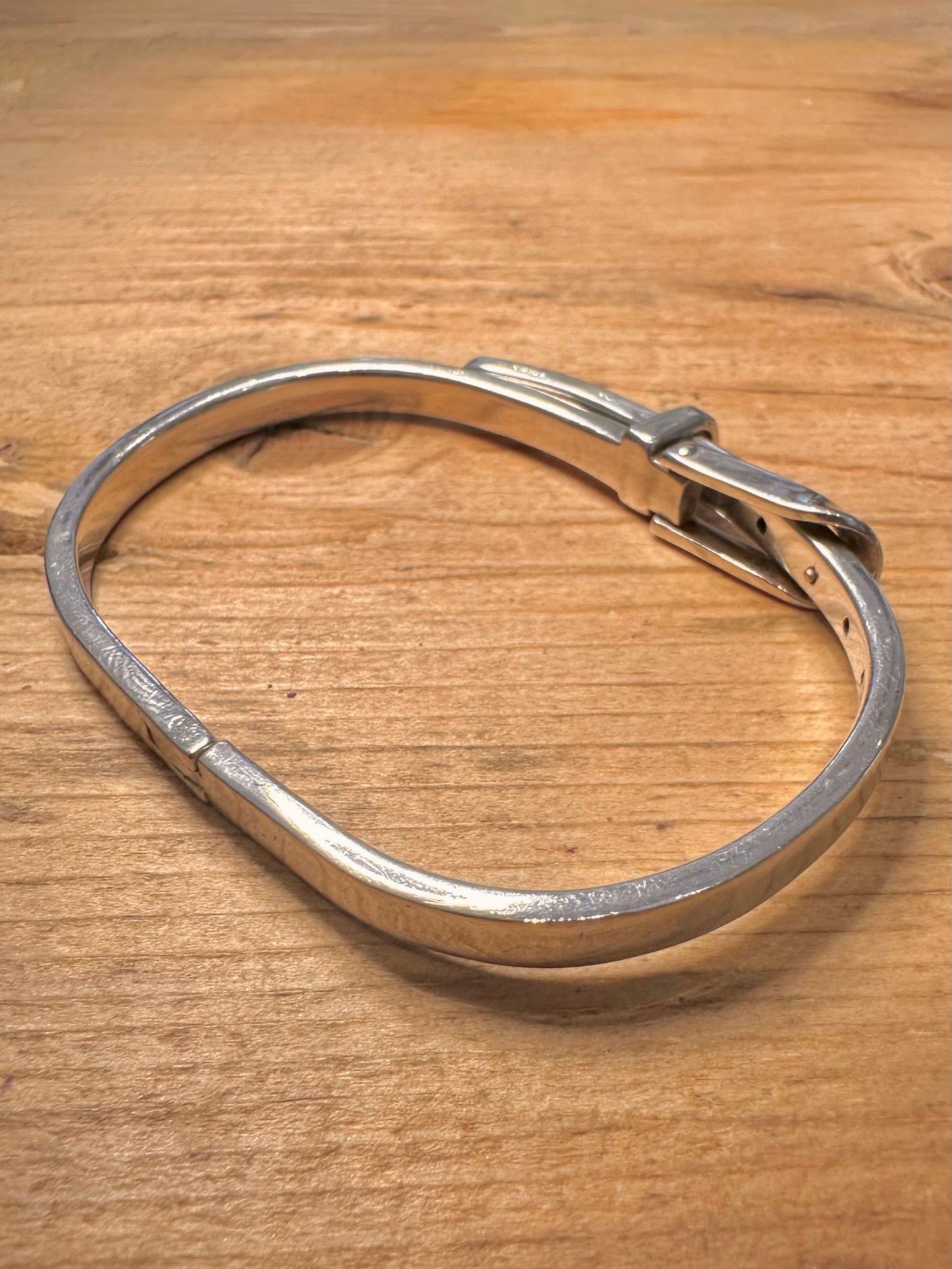 Vintage 1998 Buckle Clasp 925 Silver Bangle