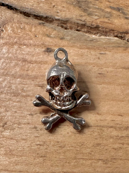 Vintage Skull and Cross Bones 925 Silver Pendant