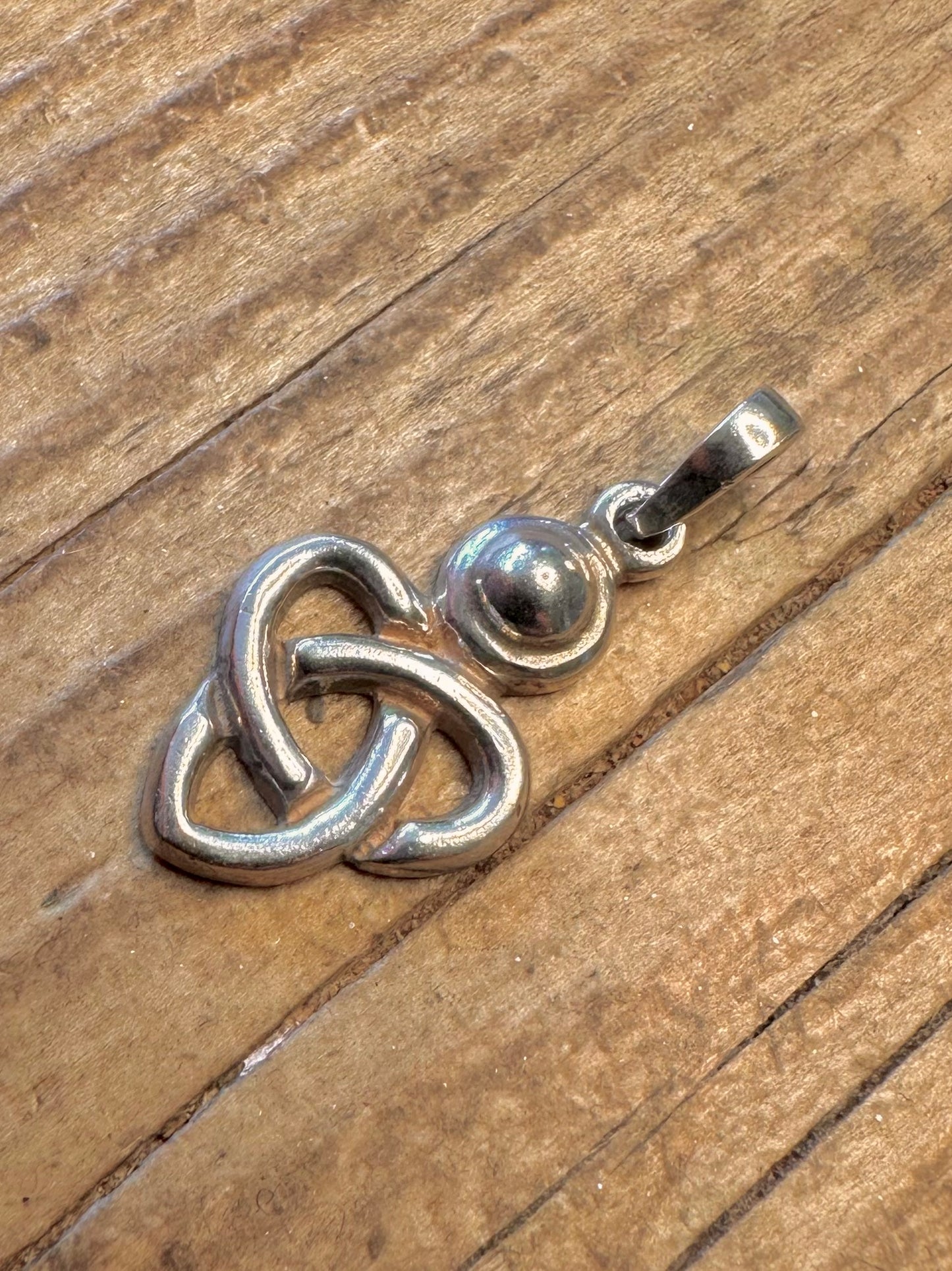 Celtic Knot 925 Sterling Silver Pendant