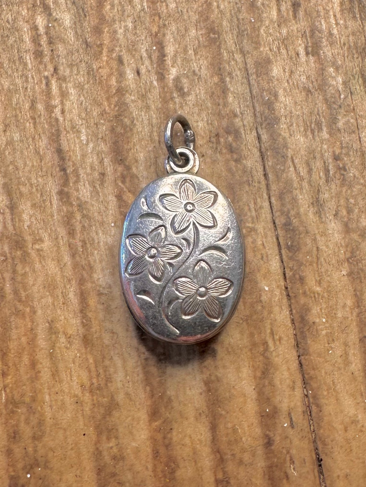Blumen graviertes Medaillon 925 Sterling Silber Deutschland Anhänger