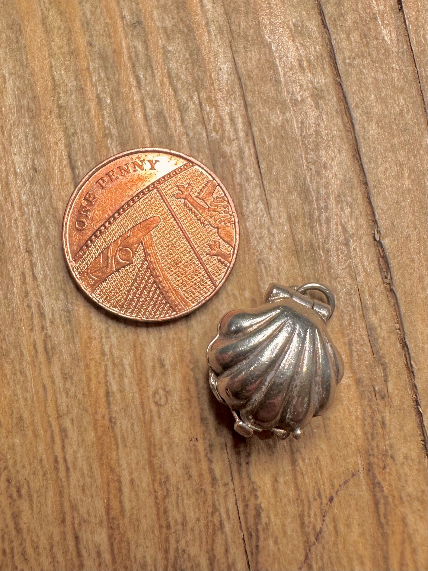 Vintage Shell with Pearl 925 Sterling Silver Charm Pendant