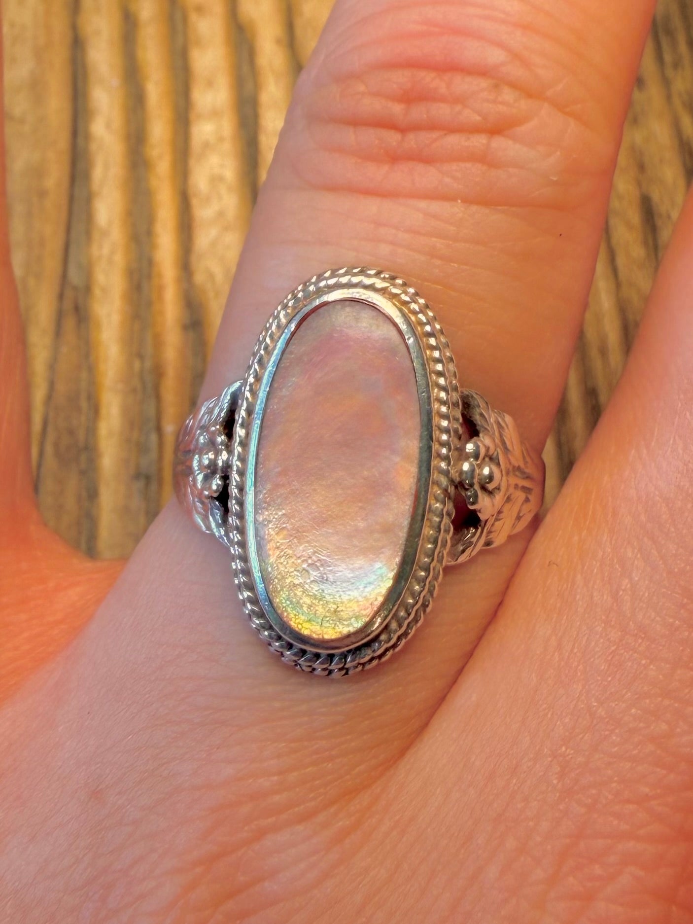 Pink Mother of Pearl Oval Floral 925 Sterling Silver Size S1/2 Ring l