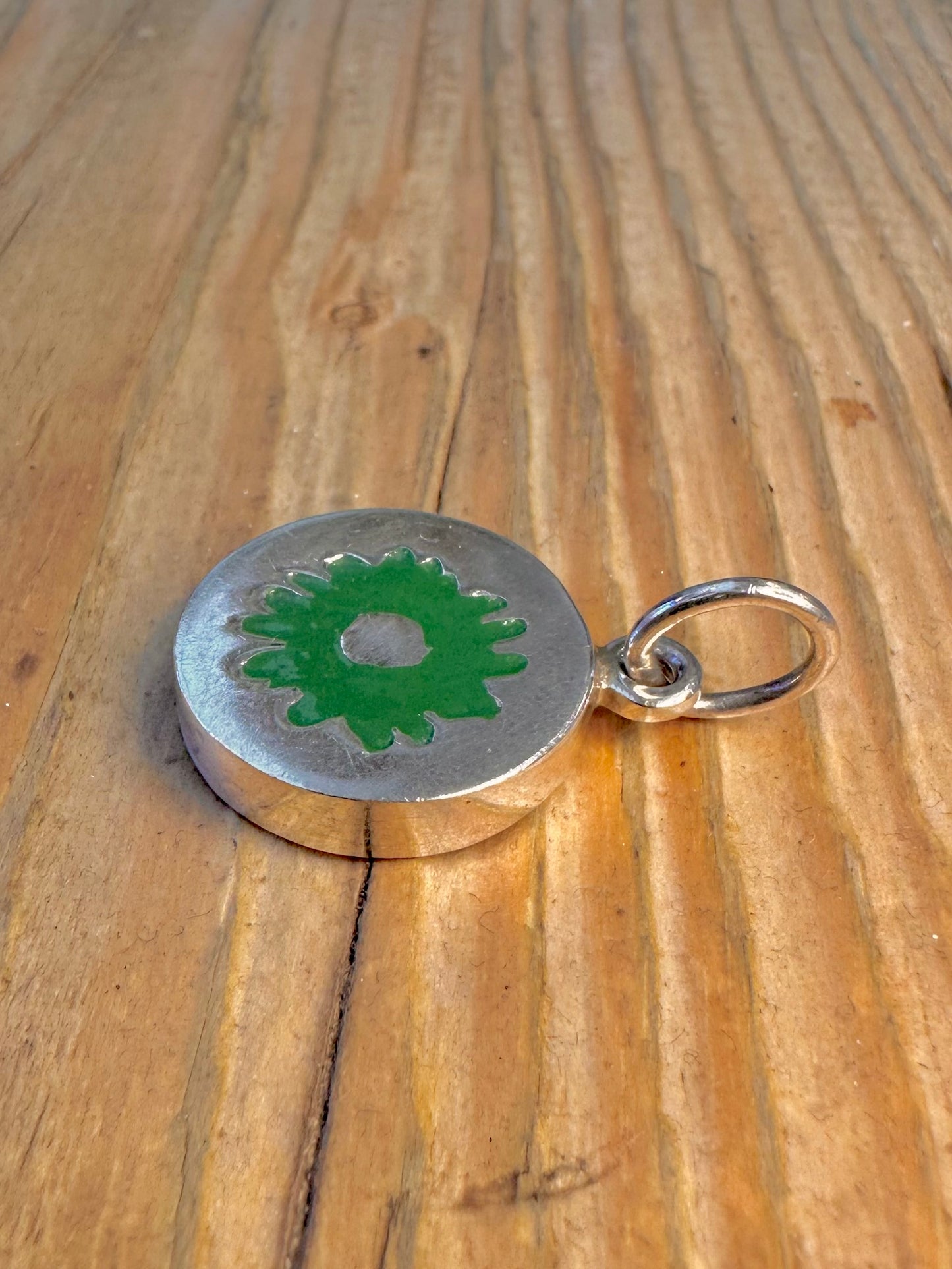Unique Heavy Green Enamel Circle Solid 925 Sterling Silver Pendant