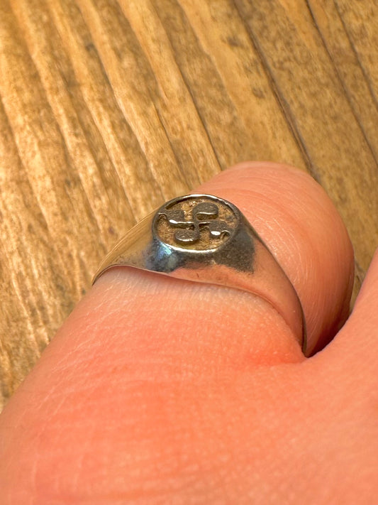 Basque Cross Signet 925 Sterling Silver Size O Ring