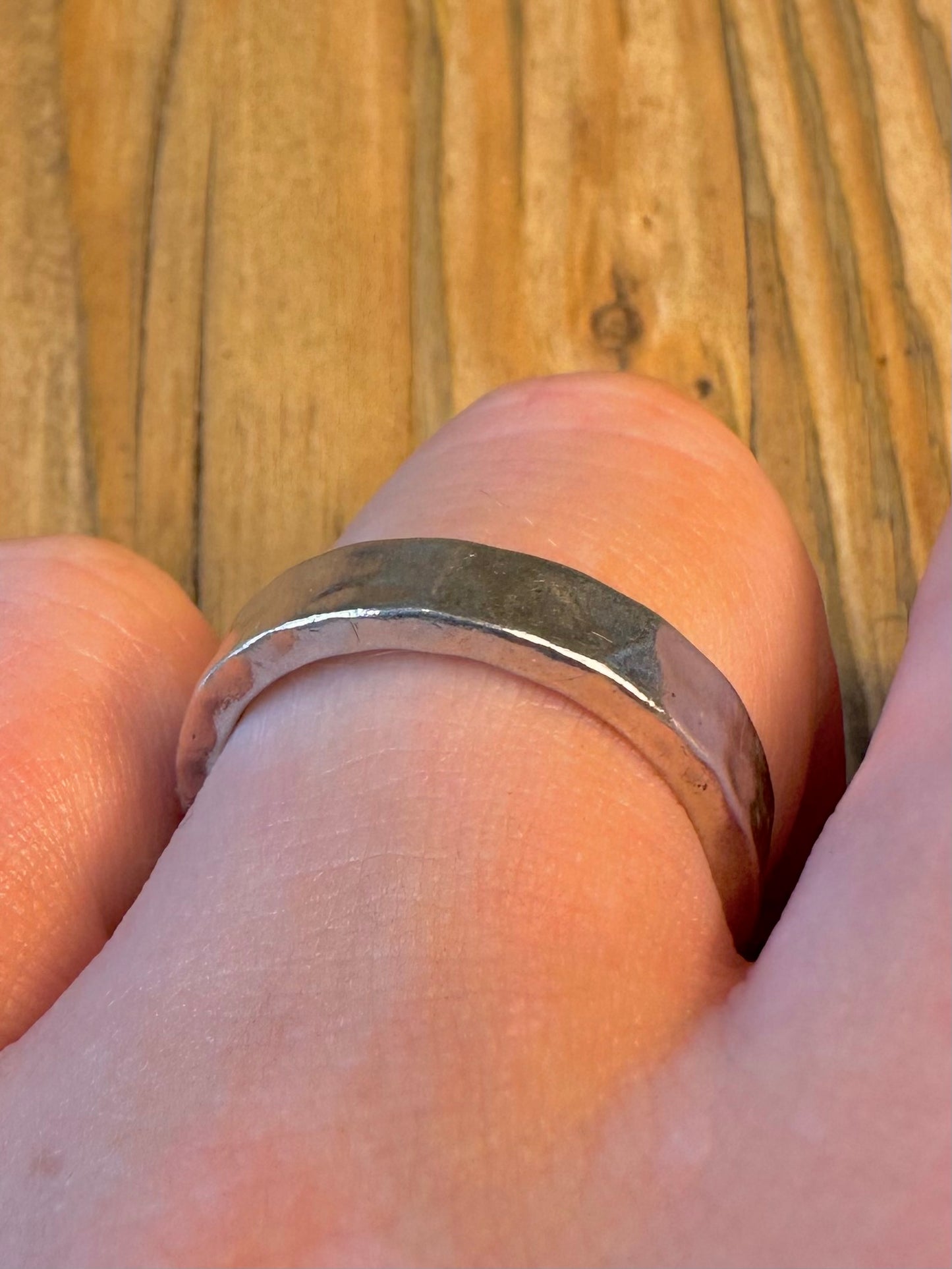 Hammered Band 925 Sterling Silver Size S Ring
