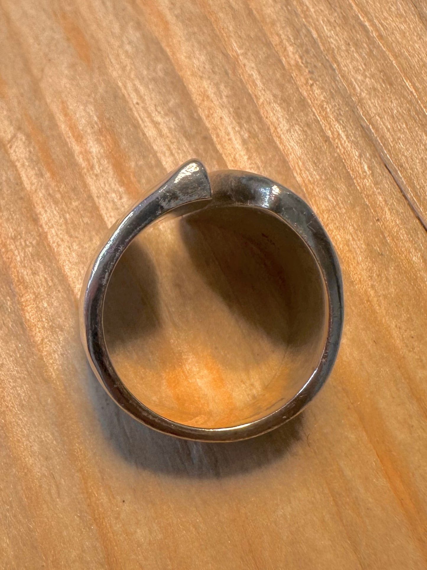 Abstract Gap Hammered 925 Silver Size M Ring