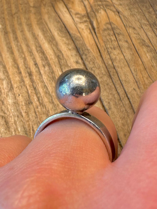 Abstract Ball 925 Sterling Silver Size S Ring