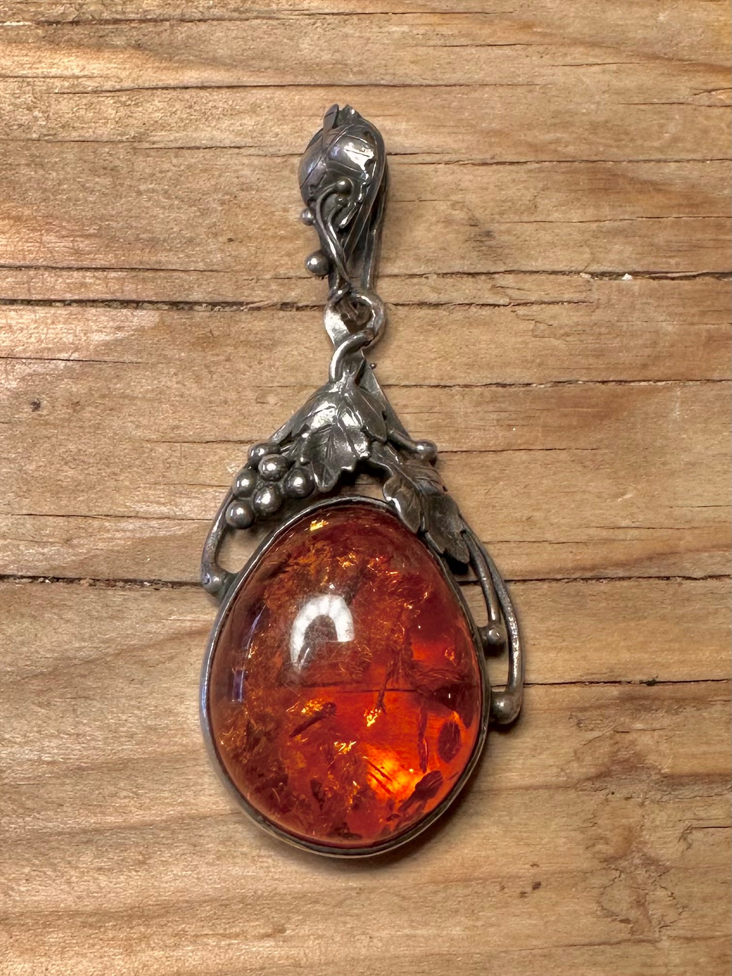 Vintage 1994 Amber Grape Leaf Design 925 Sterling Silver Pendant