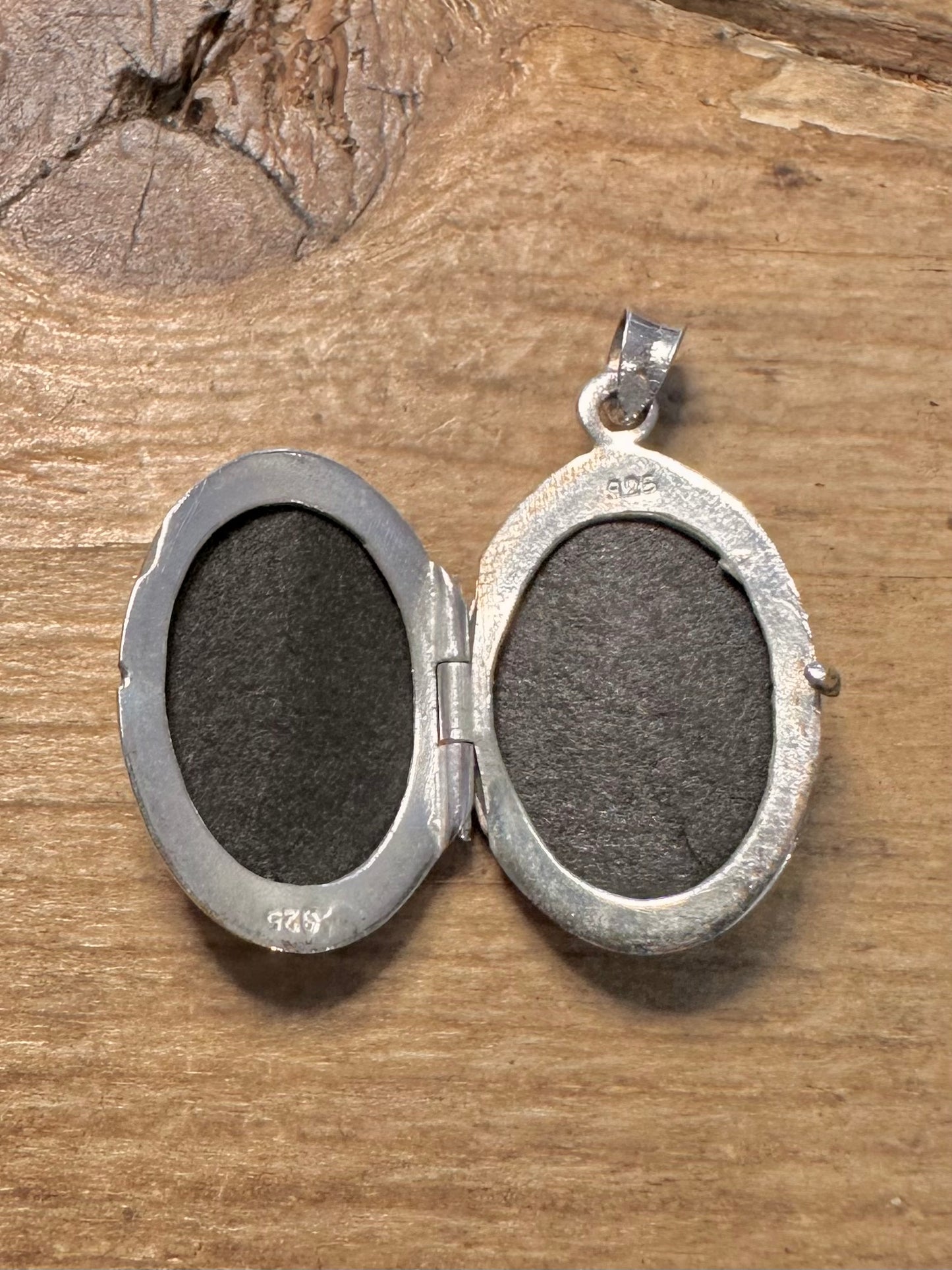 Vintage Oval Engraved 925 Silver Locket Pendant