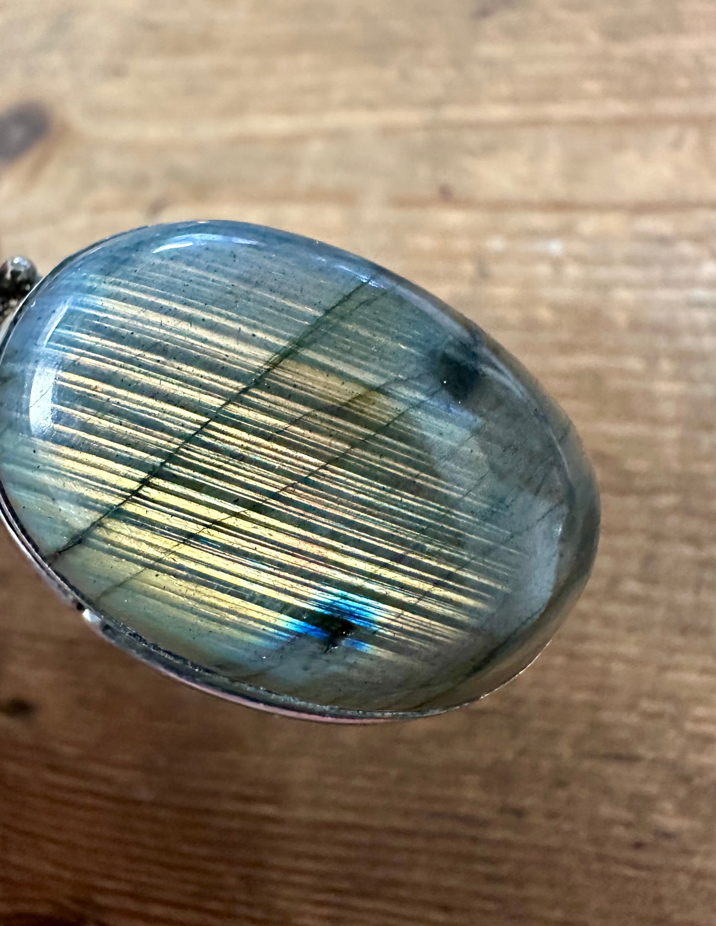 Vintage Labradorite Oval 925 Silver Pendant