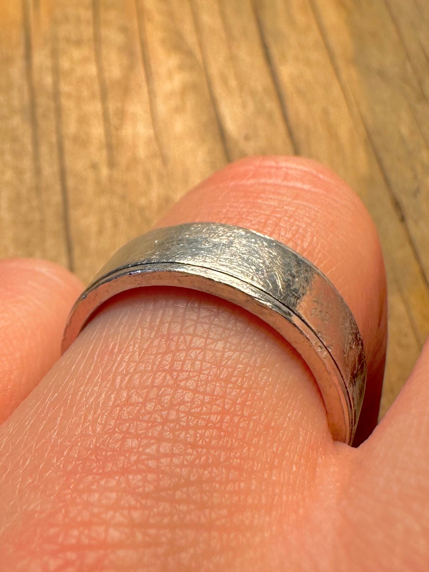 Vintage Handmade Band 925 Sterling Silver Size R Ring